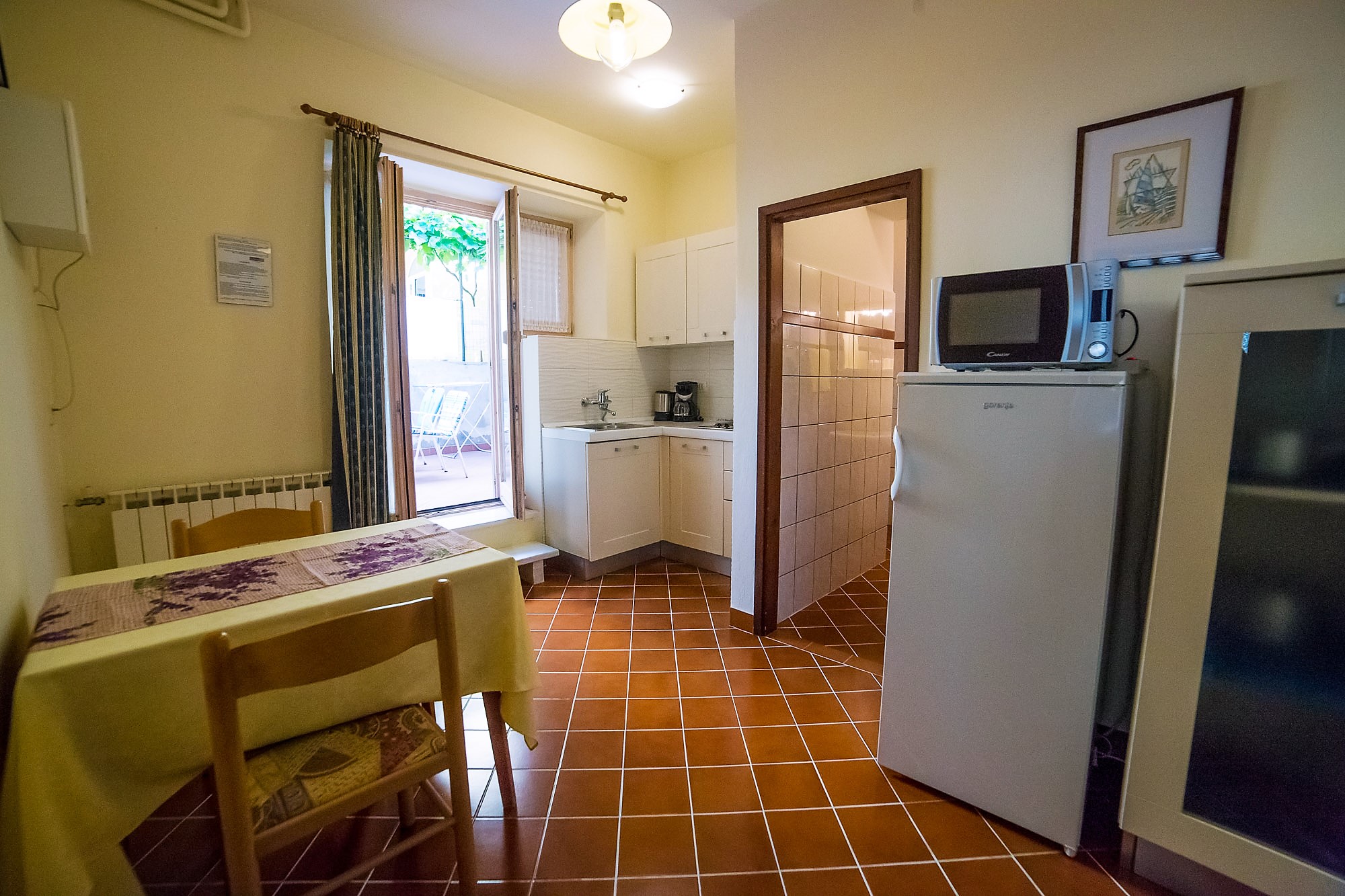 Apartman Nautico Villa Mihaela Porec dinning room (2) – kopija.jpg