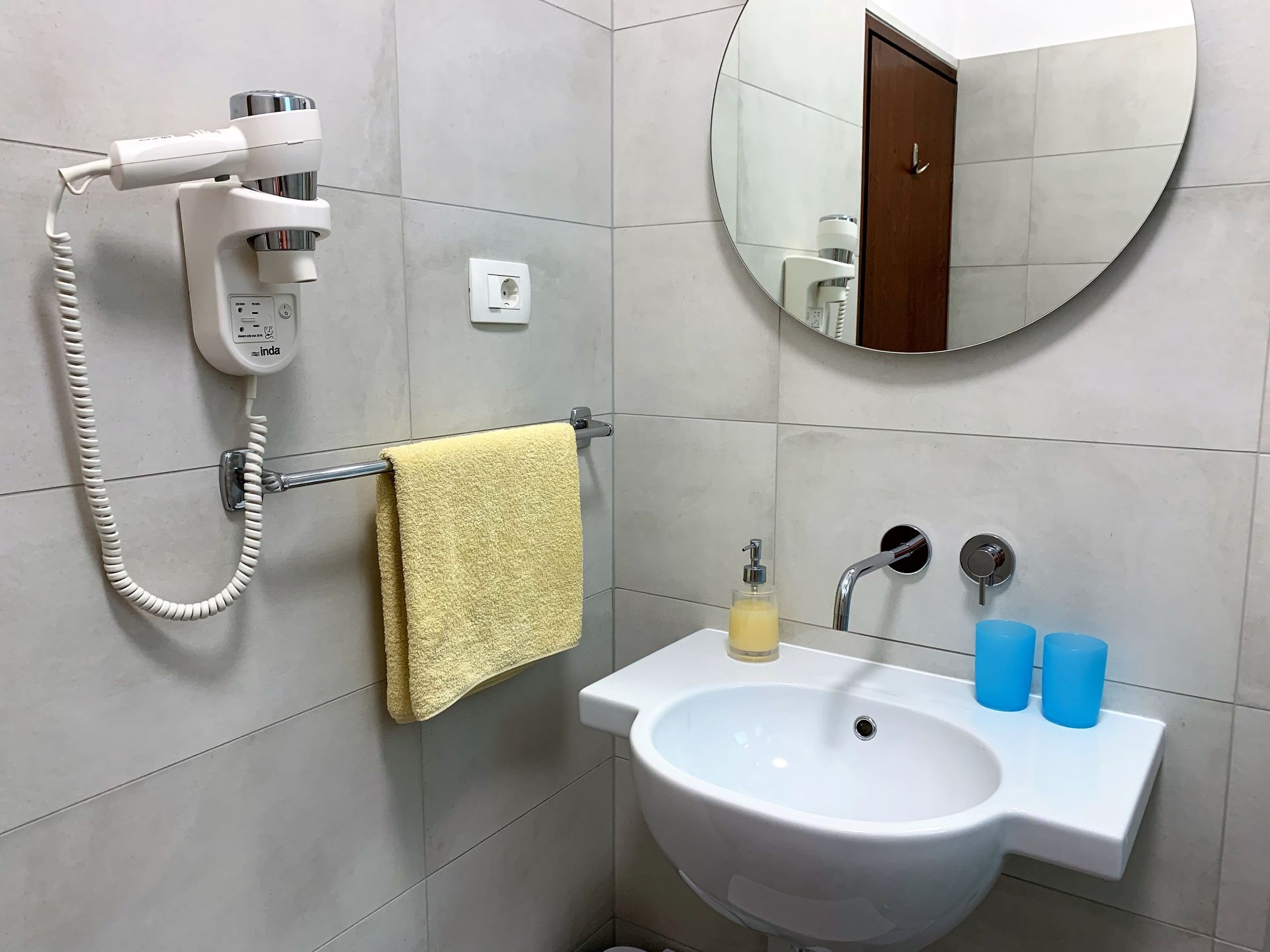 Rustico bathroom Porec villas.jpg